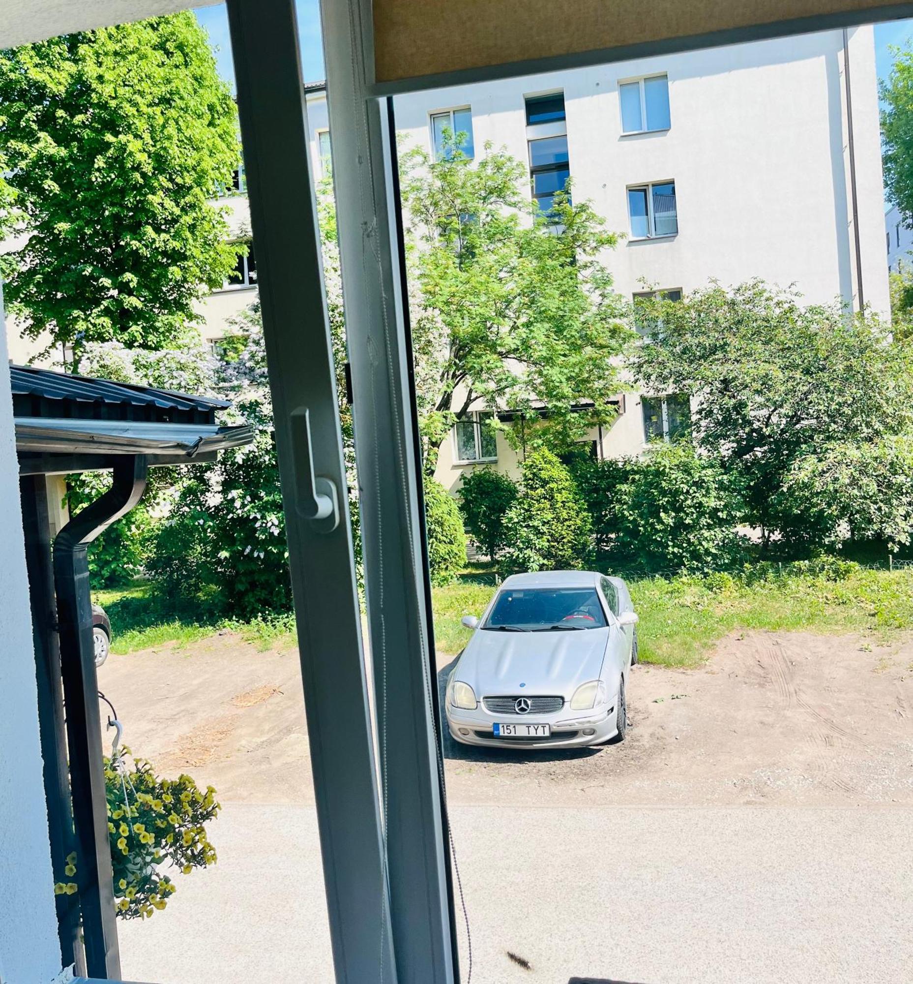 Tallinnhousing Studio For 4 With Free Parking Buitenkant foto